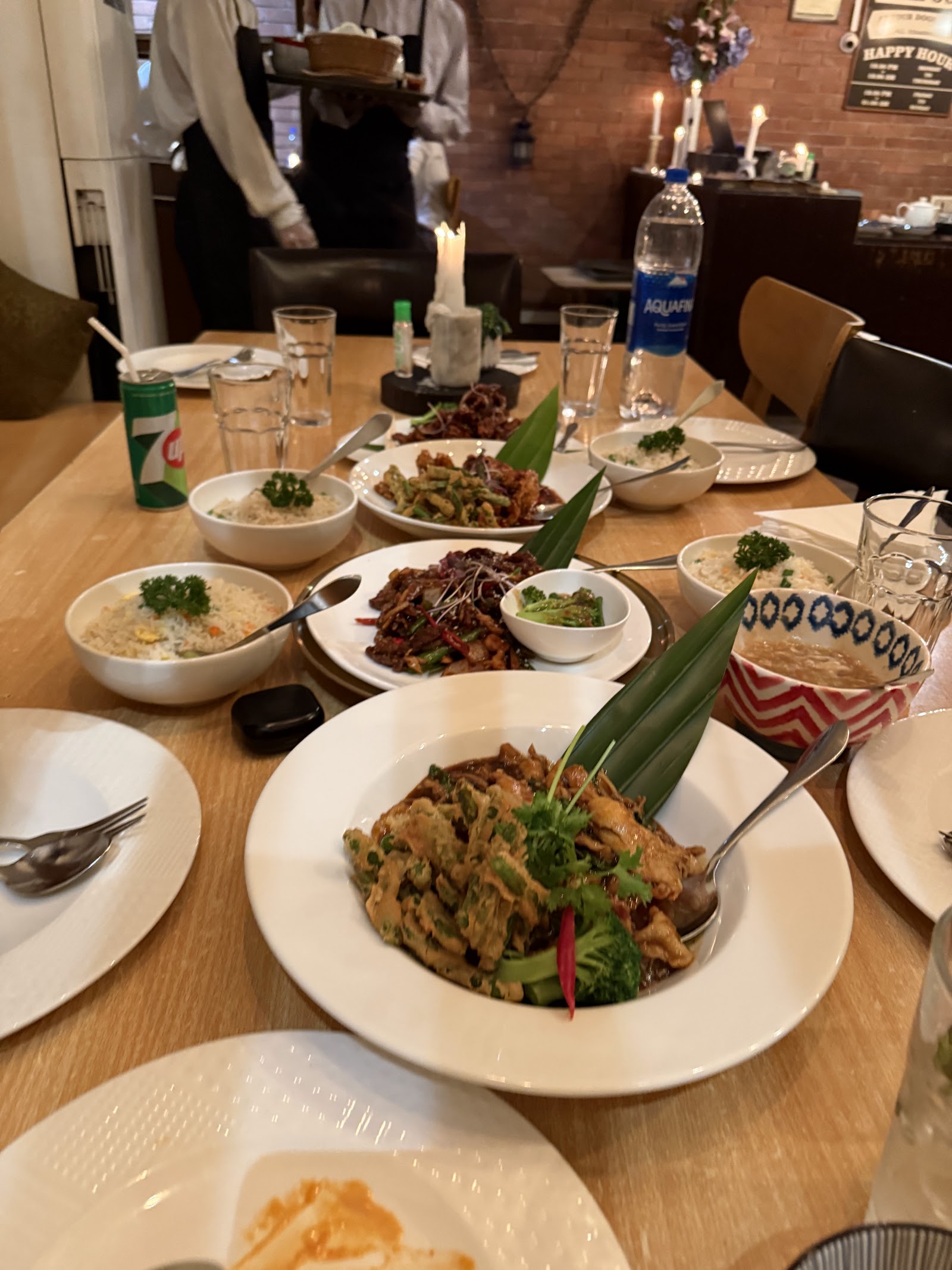 Veera 5 Thai and Chinese Restaurant DHA photo 5